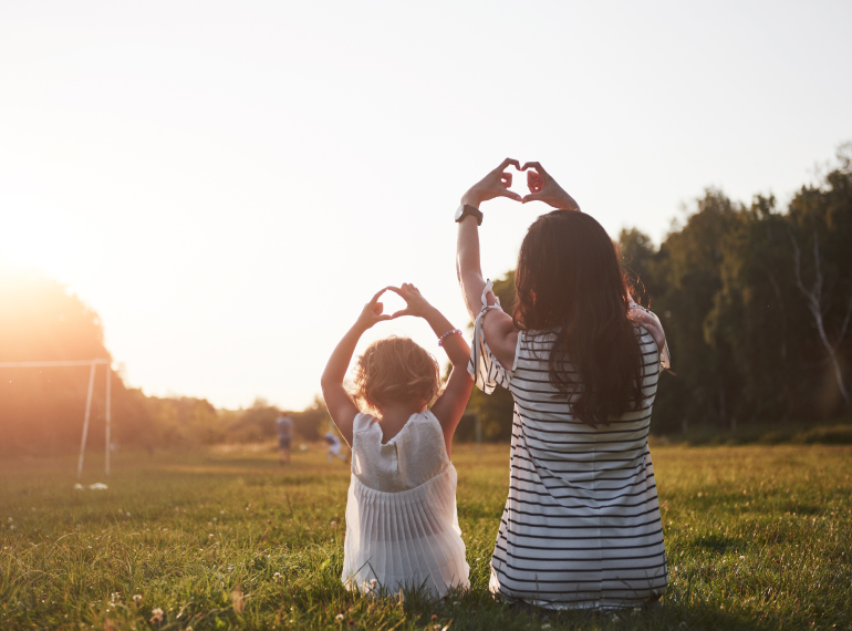 Babysitter service in Mumbai